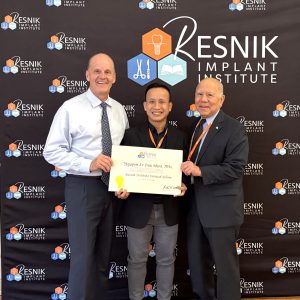 Bác sĩ Nha khoa Hữu Khoa nhận bằng implant tại Resnik Institute